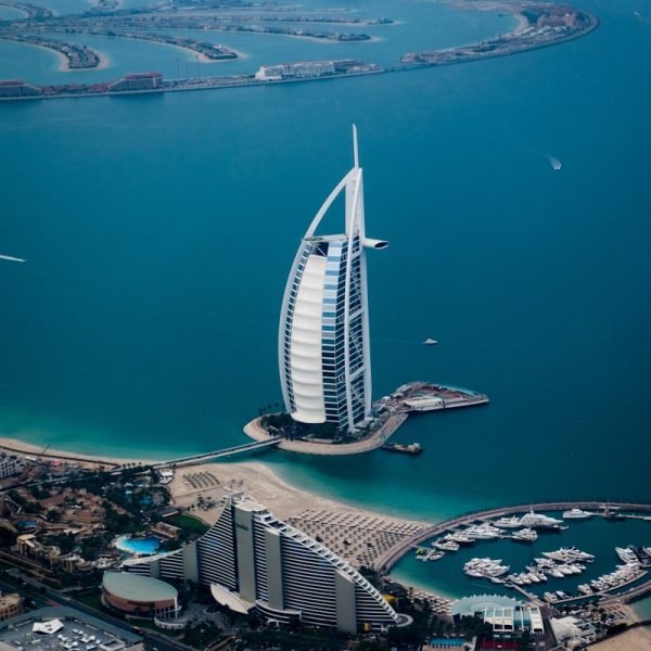 Cheap flight to dubai